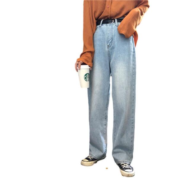 Women regular jeans
